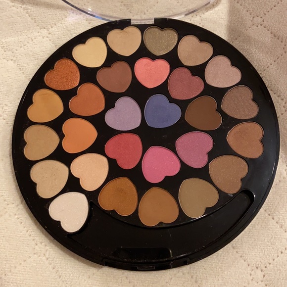 Essence - counting hearts - love you a latte - Picture 6 of 8